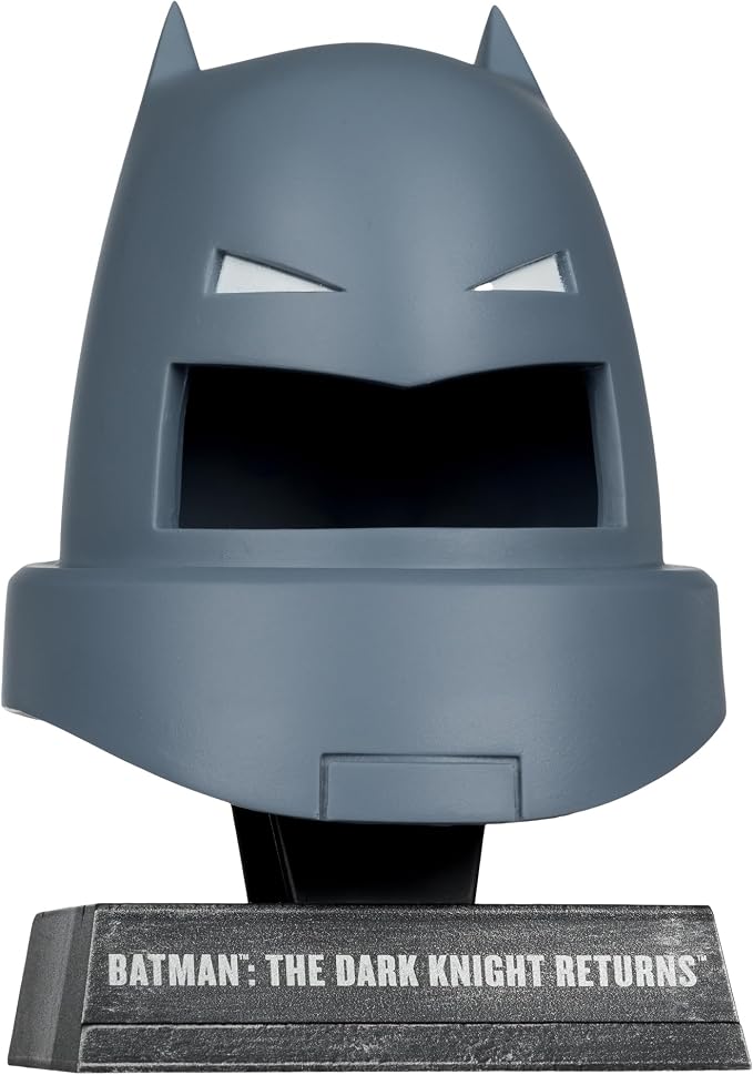 DC Direct - 1:3 Scale Armored Batman Cowl Replica (The Dark Knight Returns) - McFarlane Toys