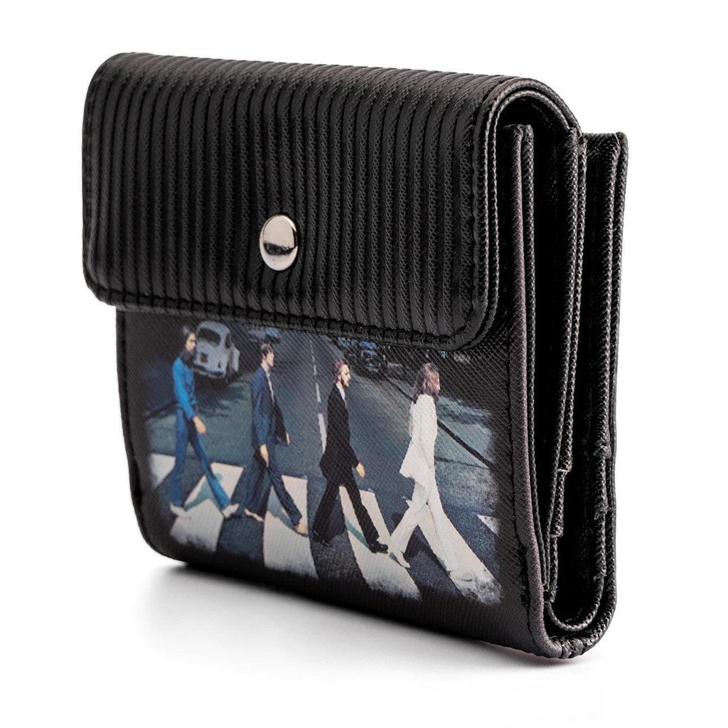 Loungefly - The Beatles Abbey Road Wallet - Geek & Co.